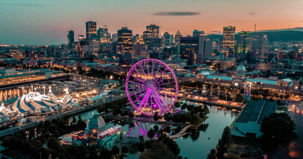 Living in Canada , Vancouver Aesthetic Skyline Picture  